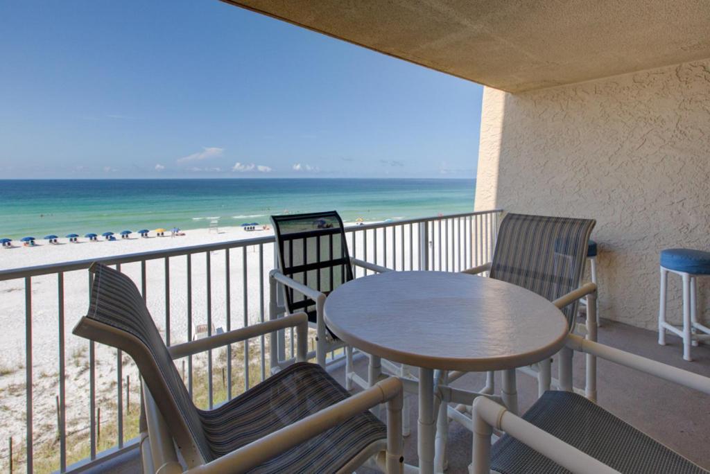 Beach House II Destin Room photo
